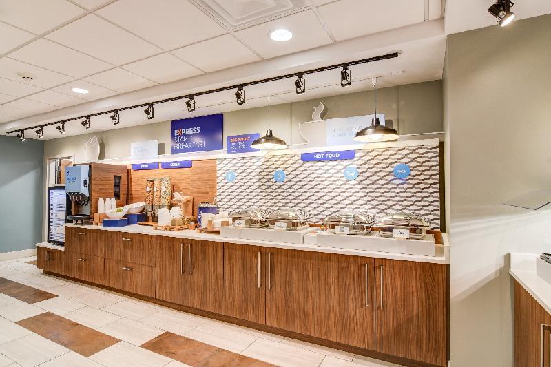 Holiday Inn Express - Fort Walton Beach Central By Ihg Εξωτερικό φωτογραφία